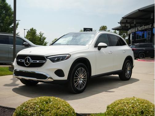 2026 Mercedes-Benz GLC 300 4MATIC