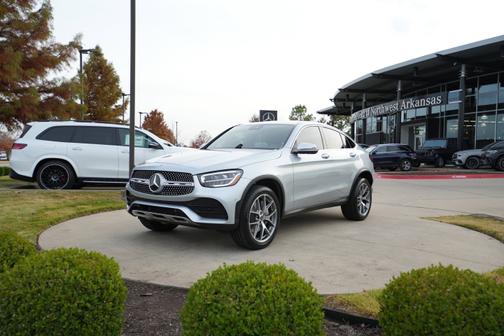 2022 Mercedes-Benz GLC 300 