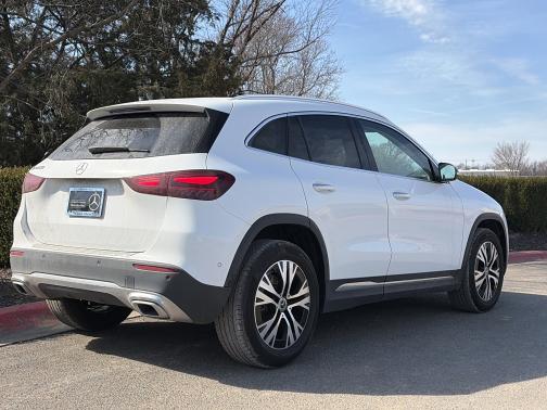 2025 Mercedes-Benz GLA 250 