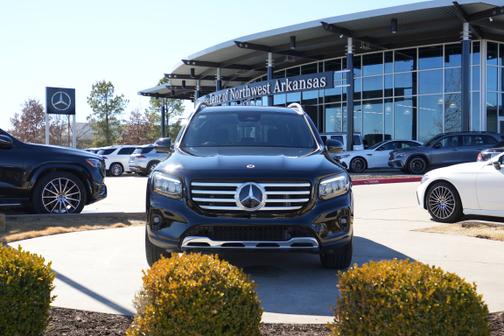 2025 Mercedes-Benz GLB 250 