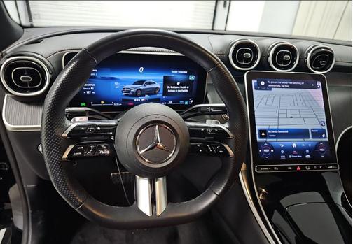 2024 Mercedes-Benz GLC 300 