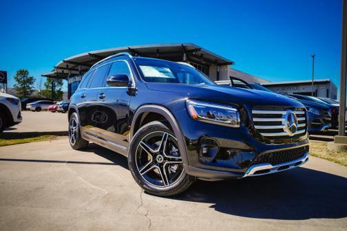 Cosmos Black Metallic 2026 Mercedes-Benz GLB 250 4MATIC