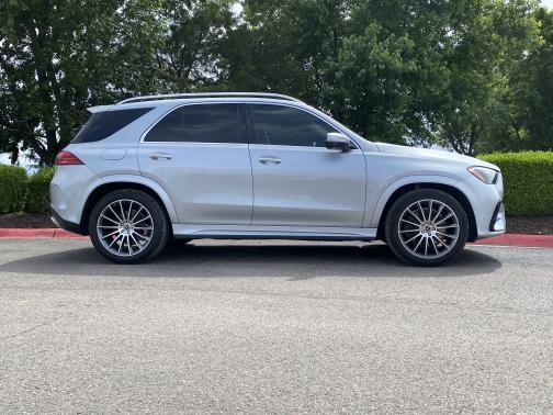 Cirrus Silver Metallic 2024 Mercedes-Benz GLE 450