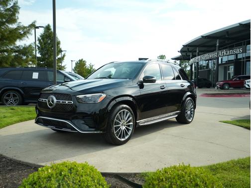 Obsidian Black Metallic 2026 Mercedes-Benz GLE 450