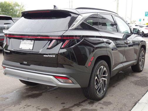 2025 Hyundai TUCSON Hybrid Limited