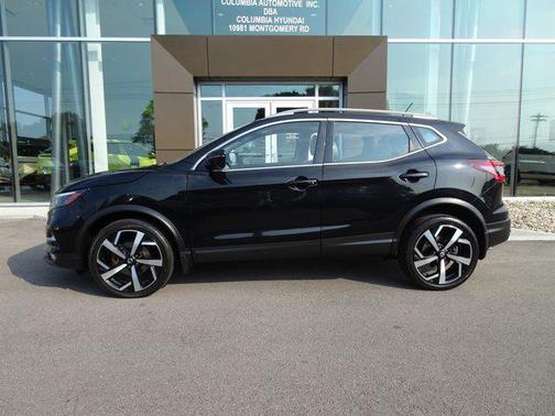 2020 Nissan Rogue Sport SL
