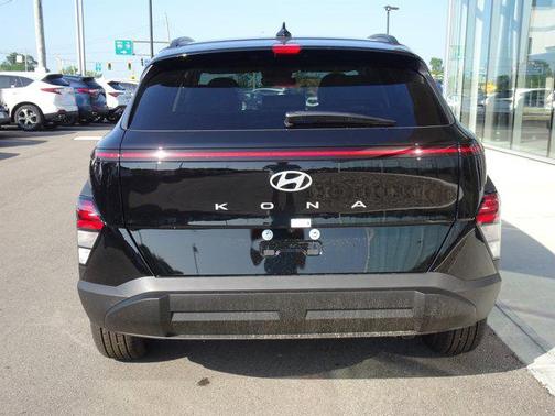 2025 Hyundai KONA SEL Convenience