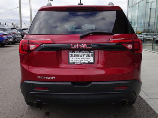 2019 GMC Acadia SLT-1