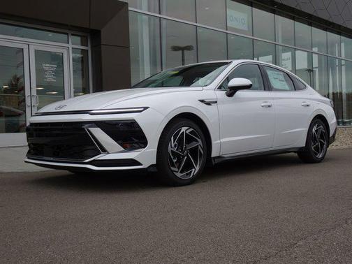 2026 Hyundai SONATA SEL