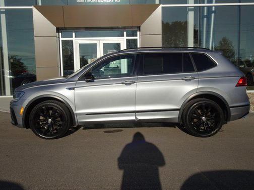 2020 Volkswagen Tiguan 2.0T SE R-Line Black 4MOTION
