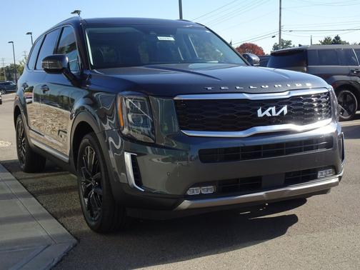 Gravity Grey 2022 Kia Telluride SX