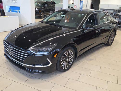 2023 Hyundai SONATA Hybrid Limited