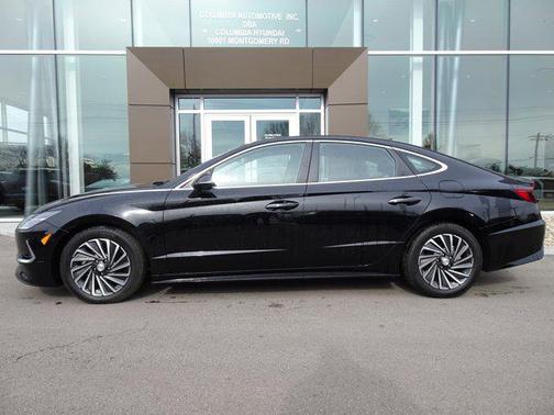 2023 Hyundai SONATA Hybrid Limited