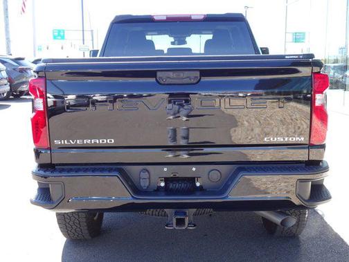 Black 2024 Chevrolet Silverado 2500 Custom