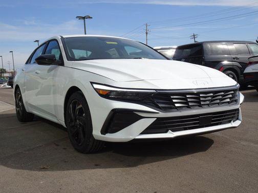 2026 Hyundai ELANTRA Sport