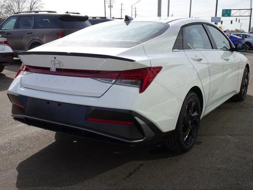 2026 Hyundai ELANTRA Sport