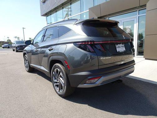 2025 Hyundai TUCSON Hybrid Limited