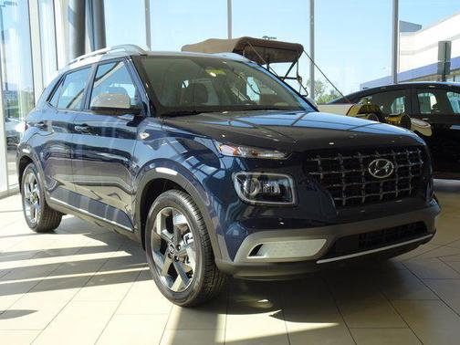 2025 Hyundai VENUE Limited