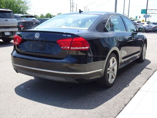 Black 2014 Volkswagen Passat 1.8T Auto SEL Premium