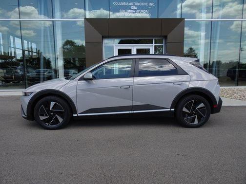 2025 Hyundai IONIQ 5 SEL