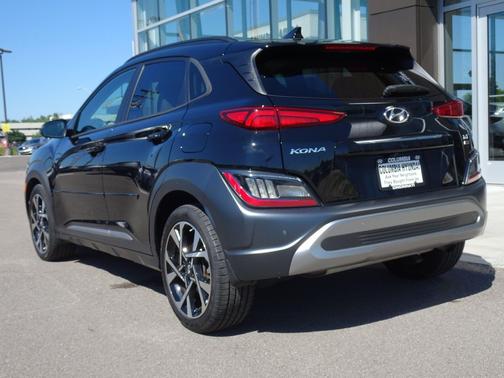 Abyss Black Pearl 2023 Hyundai KONA Limited