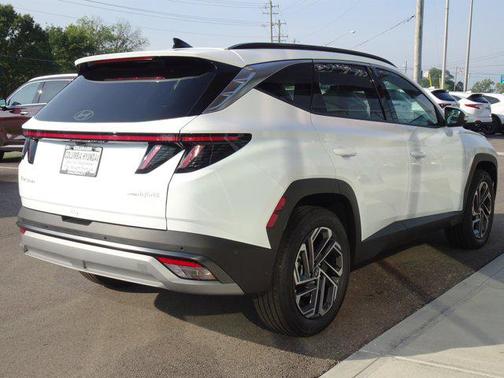 2025 Hyundai TUCSON Hybrid Limited