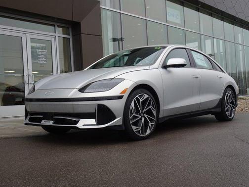 2024 Hyundai IONIQ 6 SEL