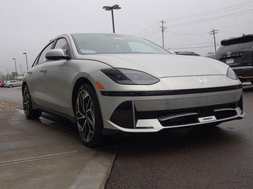 2024 Hyundai IONIQ 6 SEL