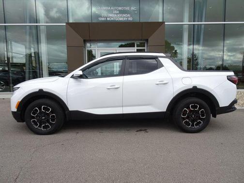 White 2022 Hyundai SANTA CRUZ SEL Premium