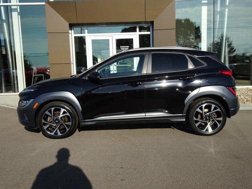 2022 Hyundai KONA Limited