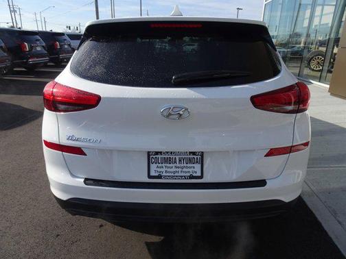 2021 Hyundai TUCSON SE