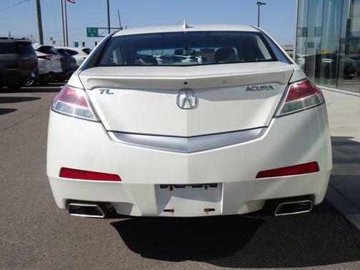 2011 Acura TL Technology