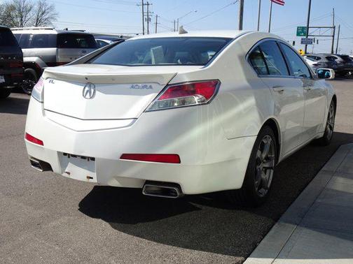 2011 Acura TL Technology