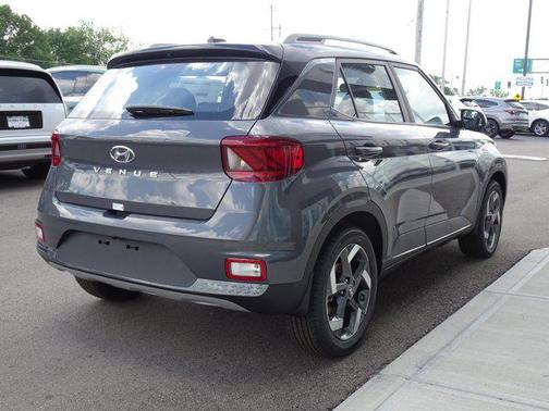 2025 Hyundai VENUE Limited