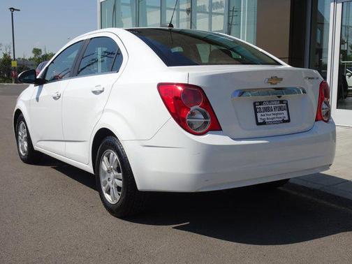 2016 Chevrolet Sonic LT