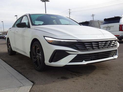 2026 Hyundai ELANTRA Sport