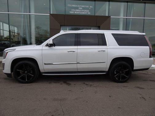 2016 Cadillac Escalade ESV Luxury