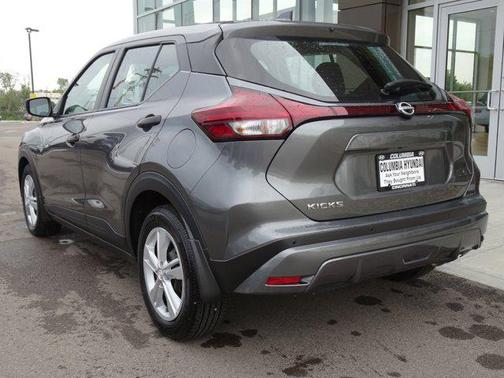 2024 Nissan Kicks S