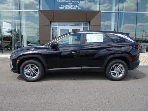 2025 Hyundai TUCSON SE