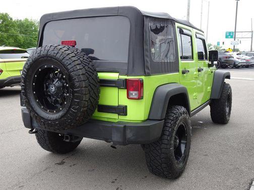 Hypergreen Clearcoat 2016 Jeep Wrangler Unlimited Rubicon