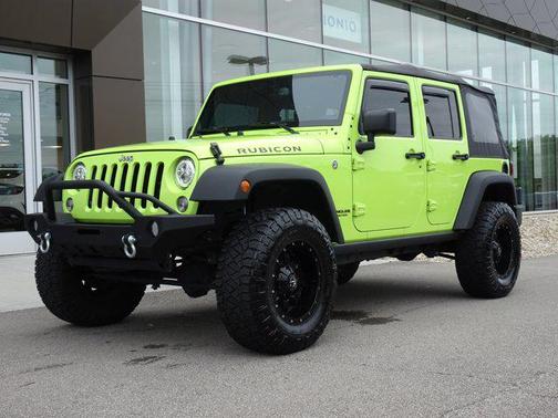 Hypergreen Clearcoat 2016 Jeep Wrangler Unlimited Rubicon