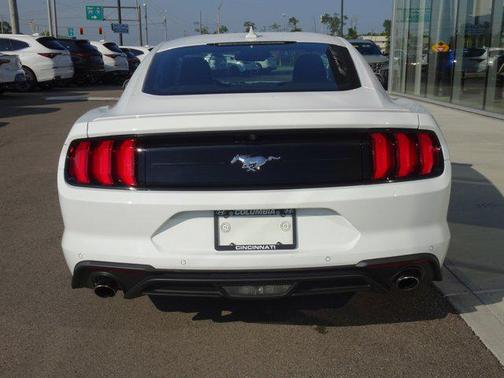 2022 Ford Mustang EcoBoost Premium