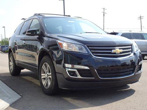 2017 Chevrolet Traverse 2LT