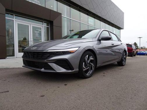 2025 Hyundai ELANTRA Sport