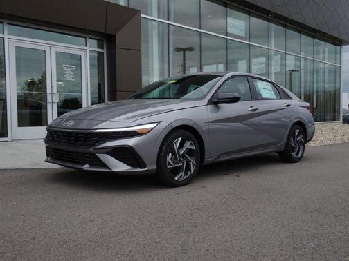2025 Hyundai ELANTRA Sport
