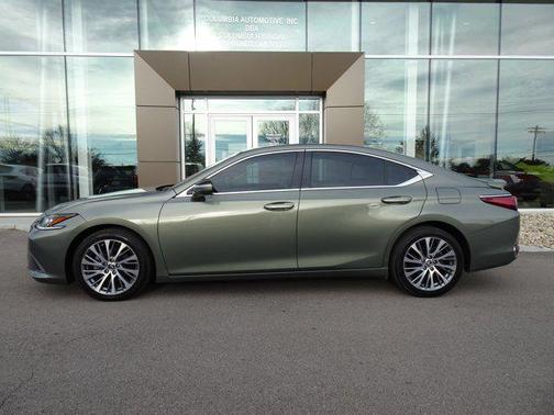 2021 Lexus ES 250 Base
