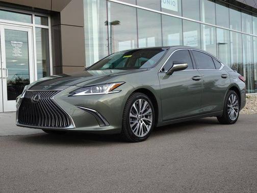 2021 Lexus ES 250 Base