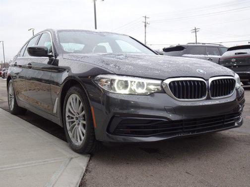 2019 BMW 530e xDrive iPerformance