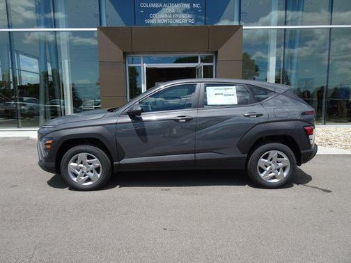 2025 Hyundai KONA SE