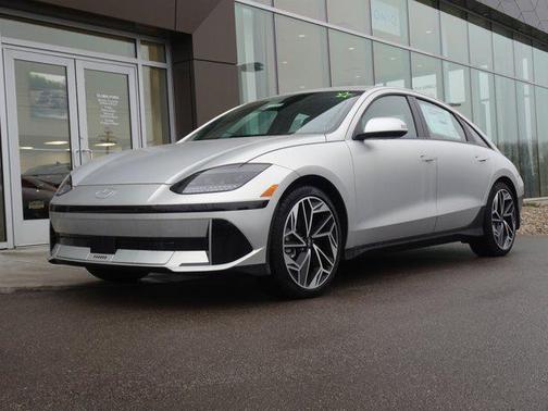 2024 Hyundai IONIQ 6 SEL